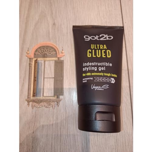 Got2b Ultra Glued, Indestructible Styling Gel (Żel utrwalający do włosów) - opinie | zdjęcie do recenzji od LandOfBliss