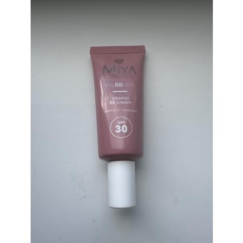 Miya Cosmetics myBBalm, Witaminowy krem BB SPF 30 - opinie | zdjęcie do recenzji od Pushann - 1