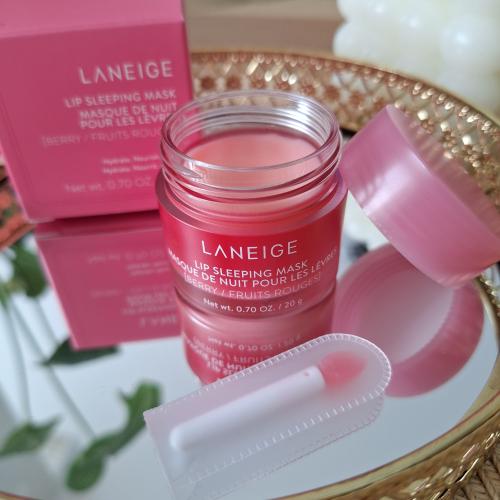 Laneige Lip Sleeping Mask (Intensywnie regenerująca maseczka całonocna na usta) - opinie | zdjęcie do recenzji od Rabaciara