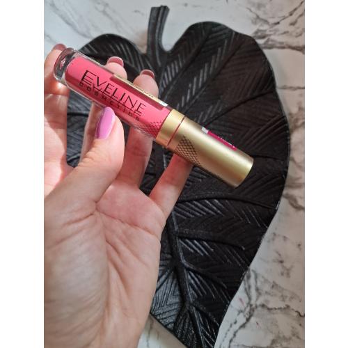 Eveline Cosmetics Variete, Satin Matt Lip Liquid Lipstick (Satynowa pomadka w płynie) - opinie | zdjęcie do recenzji od Justyna_moja_pielegnacja - 1