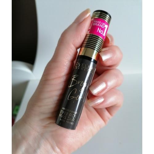 Eveline Cosmetics Brow & Go, Precise Brush Eyebrow Mascara with Fibres (Maskara do brwi) - opinie | zdjęcie do recenzji od Momo - 3