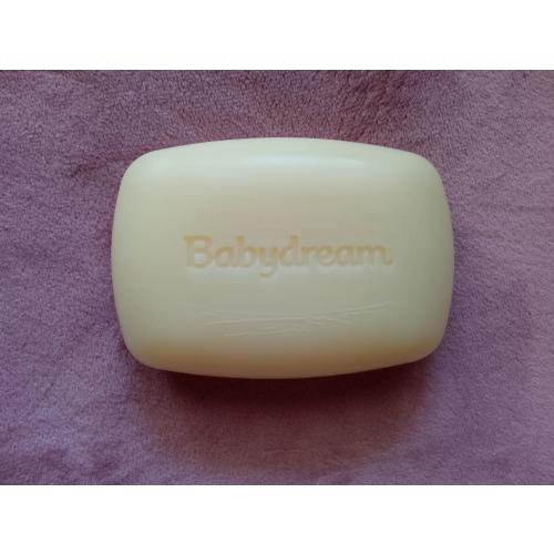 Babydream Seife mit Jojobaöl und Kamille (Mydło w kostce dla dzieci z olejkiem z jojoby) - opinie | zdjęcie do recenzji od KardiaM - 1