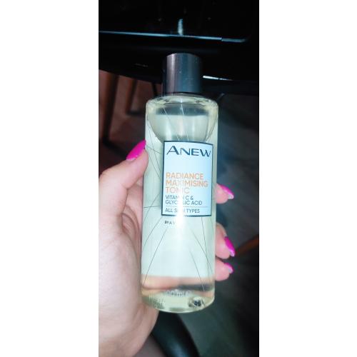 Avon Anew, Radiance Maximising Tonic (Rozświetlający tonik do twarzy) - opinie | zdjęcie do recenzji od Kawusia94
