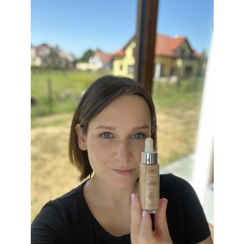 L'Oreal Paris True Match, Nude Plumping Tinted Serum Foundation (Podkład - serum z 1% kwasem hialuronowym) - opinie | zdjęcie do recenzji od Niesubordynowana - 2