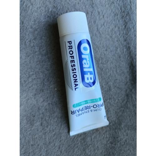 Oral-B Gum & Enamel Repair Extra Fresh Toothpaste (Pasta do zębów `Odbudowa dziąseł i szkliwa`) - opinie | zdjęcie do recenzji od martens84