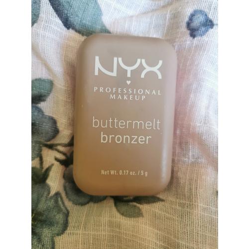 NYX Professional Makeup Buttermelt Bronzer (Bronzer) - opinie | zdjęcie do recenzji od monnie7 - 1