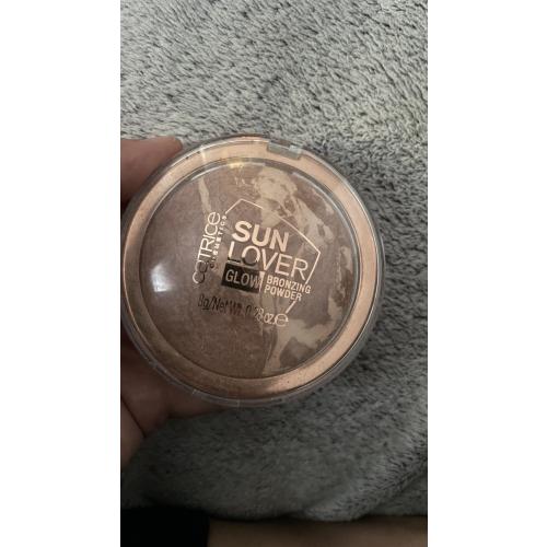 Catrice Sun Lover, Glow Bronzing Powder (Puder brązujący) - opinie | zdjęcie do recenzji od Mariaaak - 1