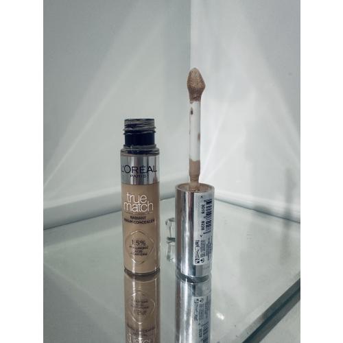 L'Oreal Paris True Match, Radiant Serum Concealer (Rozświetlający korektor do twarzy) - opinie | zdjęcie do recenzji od ALM007 - 1