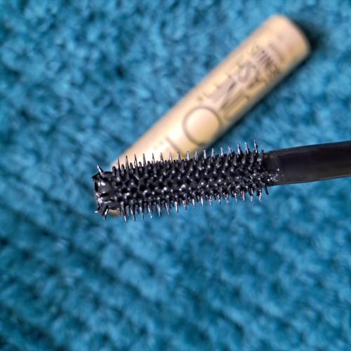 Avon True, 5 in One Lash Genius Mascara (Tusz do rzęs 5 w 1 `Geniusz`) - opinie | zdjęcie do recenzji od AnaSky - 3