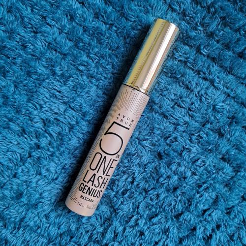 Avon True, 5 in One Lash Genius Mascara (Tusz do rzęs 5 w 1 `Geniusz`) - opinie | zdjęcie do recenzji od AnaSky - 1
