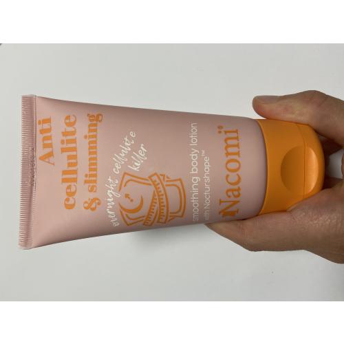 Nacomi Anti Cellulite & Slimming Smoothing Body Lotion (Krem wyszczuplający i antycellulitowy do ciała) - opinie | zdjęcie do recenzji od Alinatestuje