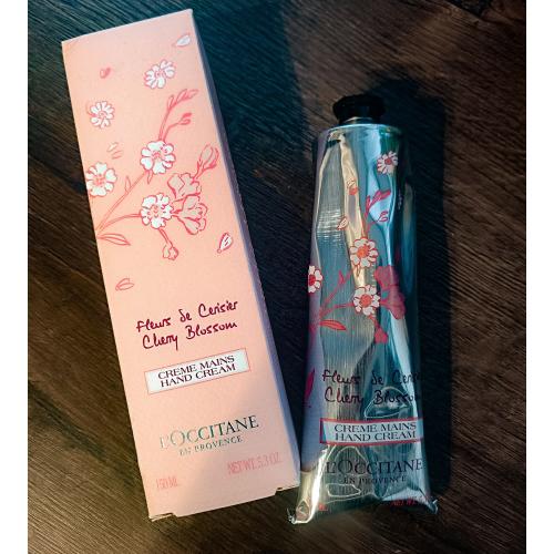 L'Occitane Fleurs de Cerisier, Creme Mains (Krem do rąk `Kwiat wiśni`) - opinie | zdjęcie do recenzji od Nathaliee85
