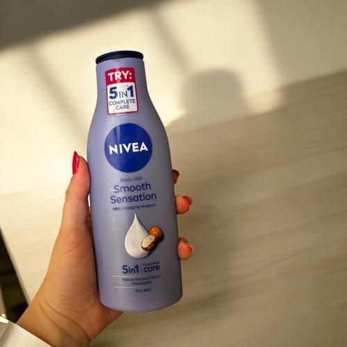 Nivea Smooth Sensation, Wygładzające mleczko do ciała z formułą Hydra IQ - opinie | zdjęcie do recenzji od diosa1nefretete
