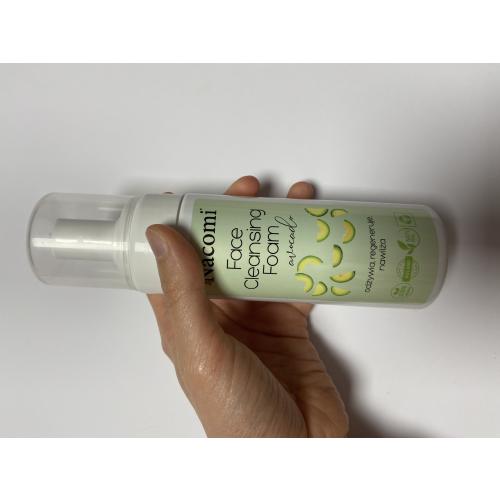 Nacomi Face Cleansing Foam Avocado (Pianka do twarzy `Avocado`) - opinie | zdjęcie do recenzji od Alinatestuje