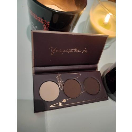 Hean Brow Palette (Paleta do brwi) - opinie | zdjęcie do recenzji od blondeinbeauty