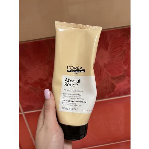 L'Oreal Professionnel Serie Expert, Absolut Repair Gold Quinoa, Instant Resurfacing Conditioner (Odżywka do włosów zniszczonych) - opinie | zdjęcie do recenzji od Julia2018