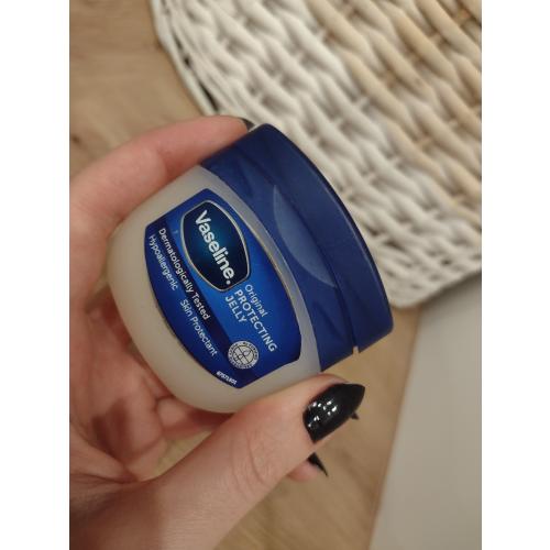 Vaseline Oryginal, Lip Care (Wazelina do ust) - opinie | zdjęcie do recenzji od _RockOut