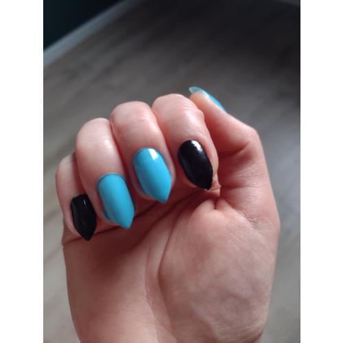 Revolution Beauty (Makeup Revolution) Revolution Express Nail Varnish (Lakier do paznokci) - opinie | zdjęcie do recenzji od _RockOut - 3