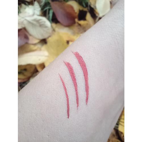 Golden Rose Flash Liner Colored Eyeliner (Kolorowy eyeliner w płynie) - opinie | zdjęcie do recenzji od Lothris - 2