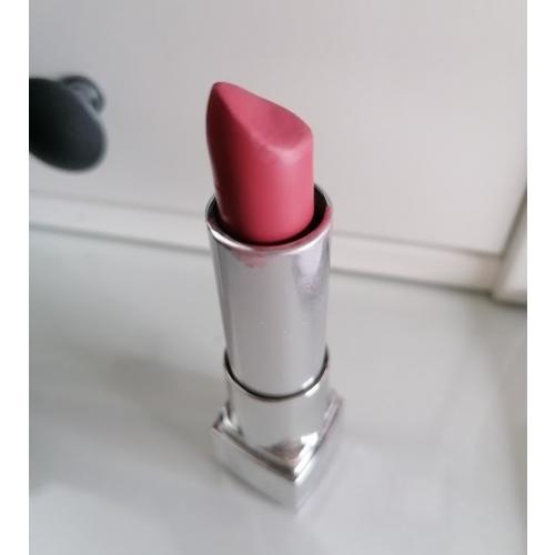 Maybelline New York Color Sensational, The Creamy Mattes (Matowa szminka do ust) - opinie | zdjęcie do recenzji od Momo - 1