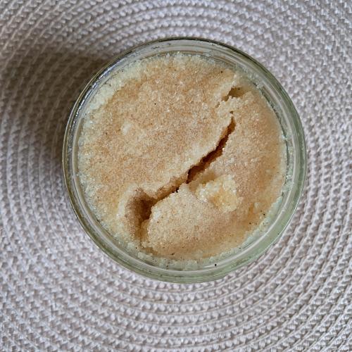 Iossi Peeling do ciała `Energetyzująca trawa cytrynowa` - opinie | zdjęcie do recenzji od AnaSky - 4