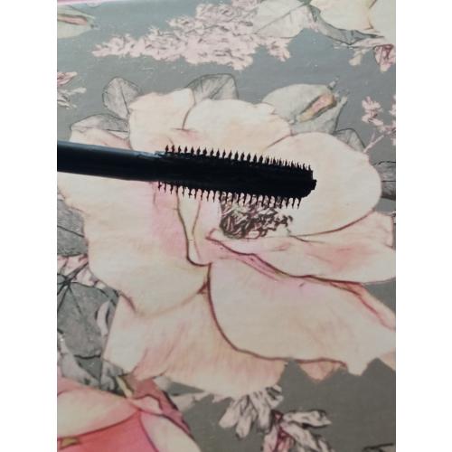 L'Oreal Paris Telescopic Lift Extra Black Mascara (Tusz do rzęs) - opinie | zdjęcie do recenzji od KardiaM - 3
