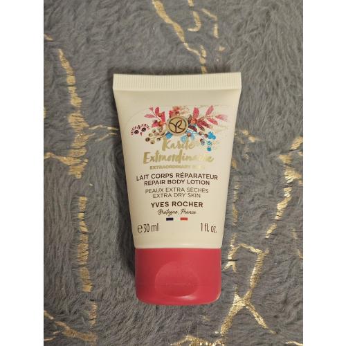 Yves Rocher Collection de Noel 2021, Karite Extraordinaire, Lait Corps Reparateur (Odbudowujące mleczko do ciała) - opinie | zdjęcie do recenzji od Pantera Nera