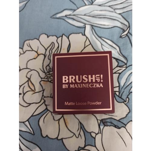 Brush Up by Maxineczka Matte Loose Powder (Sypki puder matowy) - opinie | zdjęcie do recenzji od daria_tkaczyk