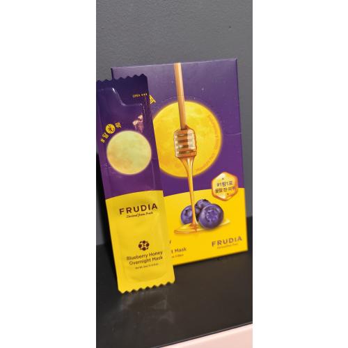 Frudia Blueberry Honey Overnight Mask (Całonocna nawilżająca maska do twarzy) - opinie | zdjęcie do recenzji od Nataliiaa93