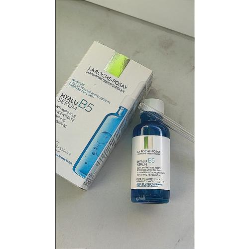 La Roche-Posay Hyalu B5 Serum (Skoncentrowane serum przeciwzmarszczkowe) - opinie | zdjęcie do recenzji od Agafii