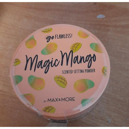 Max & More Magic Mango Go Flawless! Scented Setting Powder (Matujacy puder sypkie o zapachu mango) - opinie | zdjęcie do recenzji od Smerfeta83 - 1