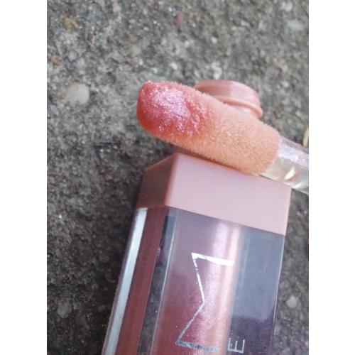 Nam Professional by Wibo Lip Volume Lip Gloss (Błyszczyk do ust) - opinie | zdjęcie do recenzji od Smerfeta83 - 2