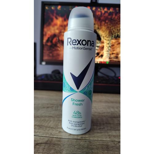 Rexona Motionsense, Shower Clean Dry & Fresh Confidence (Antyperspirant w sprayu dla kobiet) - opinie | zdjęcie do recenzji od joaska1992