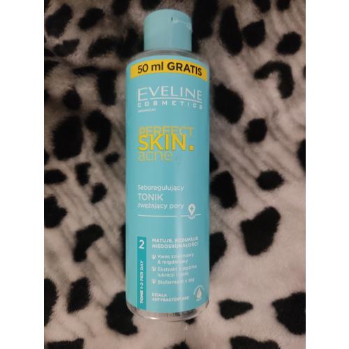 Eveline Cosmetics Perfect Skin. Acne, Seboregulujący tonik zwężający pory - opinie | zdjęcie do recenzji od nicole_070