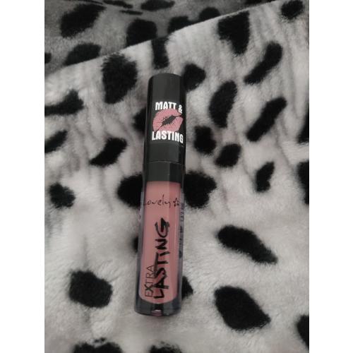 Lovely Extra Lasting Matte Lipstick (Trwała pomadka matowa do ust) - opinie | zdjęcie do recenzji od nicole_070