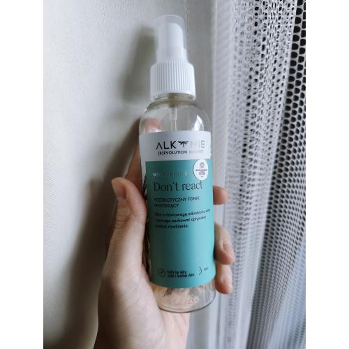 Alkmie Don't React, Prebiotic Soothing Face Tonic (Postbiotyczny tonik łagodzący) - opinie | zdjęcie do recenzji od shewild