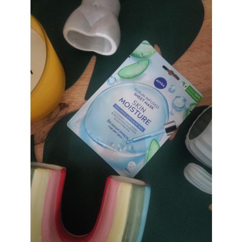 Nivea Skin Moisture Serum Infused Sheet Mask (Maska w płachcie z serum nawilżającym) - opinie | zdjęcie do recenzji od blondeinbeauty