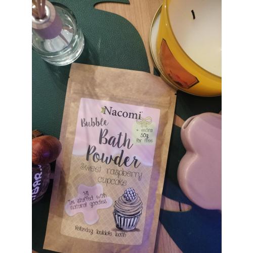 Nacomi Bubble Bath Powder (Puder do kąpieli (różne rodzaje)) - opinie | zdjęcie do recenzji od blondeinbeauty