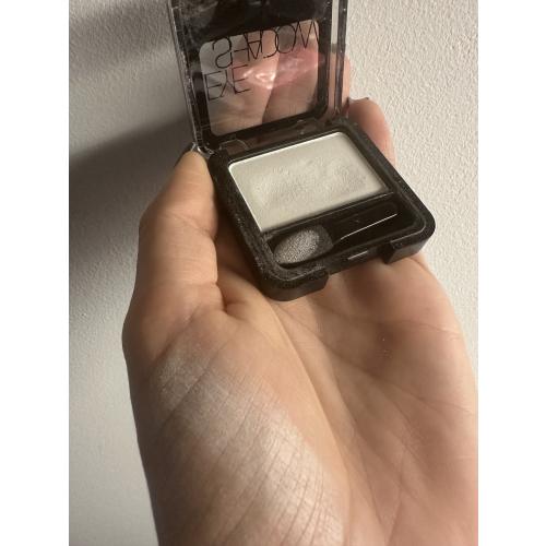 Eveline Cosmetics Eye Shadow (Pojedyncze cienie do powiek) - opinie | zdjęcie do recenzji od Meg_xxx - 3