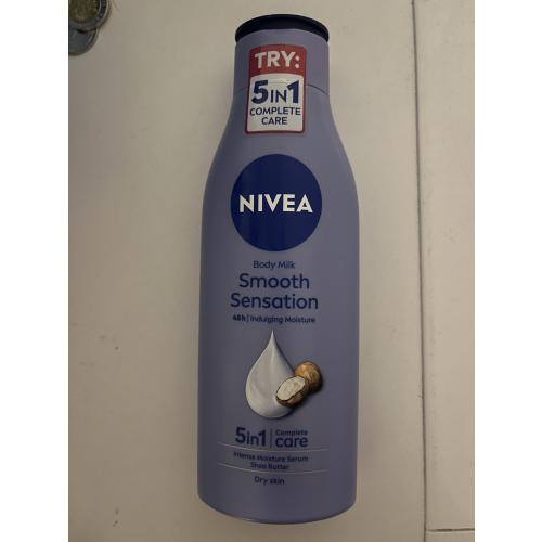 Nivea Smooth Sensation, Wygładzające mleczko do ciała z formułą Hydra IQ - opinie | zdjęcie do recenzji od Madlend1
