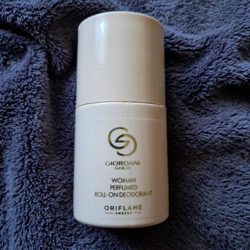 Oriflame Giordani Gold Original, Perfumed Roll-On Deodorant (Perfumowany dezodorant w kulce) - opinie | zdjęcie do recenzji od AnaSky - 1
