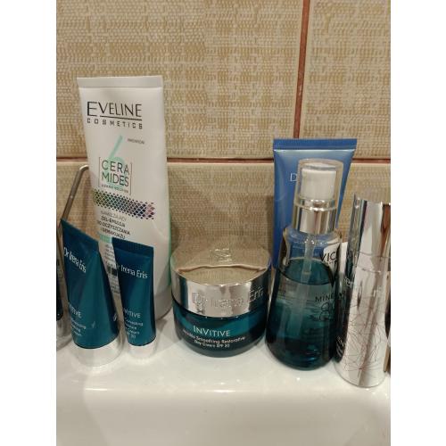 Dr Irena Eris InVitive Age Correcting Moisture Eye Cream SPF 20 (Odmładzający krem nawilżający pod oczy SPF 20) - opinie | zdjęcie do recenzji od martens84