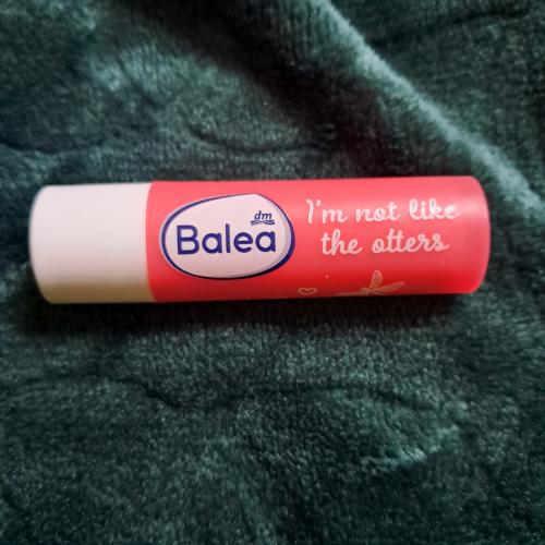 Balea I'm Not Like the Otters, Lip Balm (Pomadka do ust) - opinie | zdjęcie do recenzji od AnaSky - 3