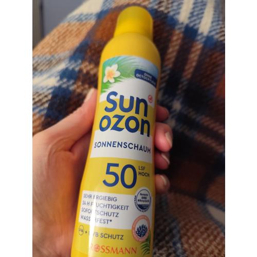 SunOzon Sonnenschaum LSF 50 (Pianka przeciwsłoneczna SPF 50) - opinie | zdjęcie do recenzji od clareblondi - 1