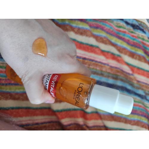 L'Oreal Paris Revitalift, Vitamin C + Salicylic Acid Cleanser (Żel oczyszczający) - opinie | zdjęcie do recenzji od clareblondi - 4