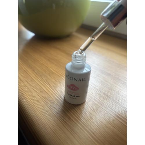 NeoNail Vitamin Cuticle Oil Intense (Witaminowa oliwka do paznokci i skórek) - opinie | zdjęcie do recenzji od Joasiaa1334