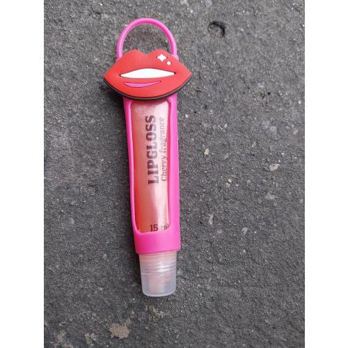 Action Cherry Flavored Lipgloss (Wiśniowy błyszczyk do ust) - opinie | zdjęcie do recenzji od Smerfeta83 - 1