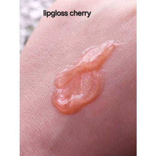 Action Cherry Flavored Lipgloss (Wiśniowy błyszczyk do ust) - opinie | zdjęcie do recenzji od Smerfeta83 - 2