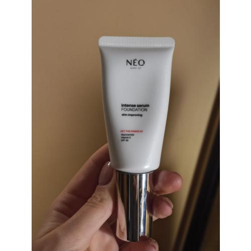 Neo Make Up Intense Serum Foundation SPF 30 (Podkład nawilżająco-kryjący) - opinie | zdjęcie do recenzji od Violet_nlo - 2