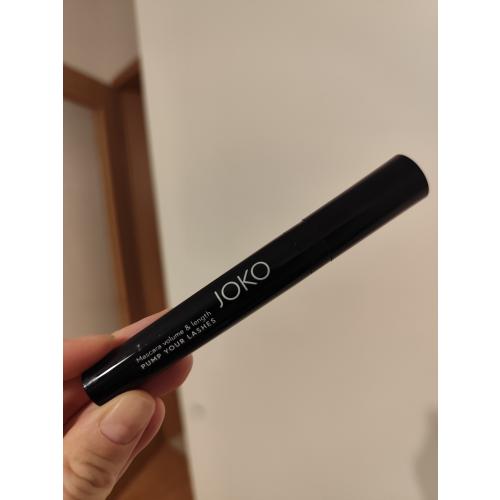 Joko Pump your Lashes, Volume and Lenght Mascara (Pogrubiająco-wydłużający tusz do rzęs) - opinie | zdjęcie do recenzji od clareblondi - 1